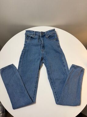 Abrand Women's Skinny Jeans — Medium Blue Wash